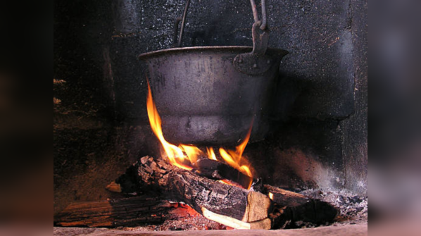 6 ancient Indian cooking techniques that modern chefs are reviving