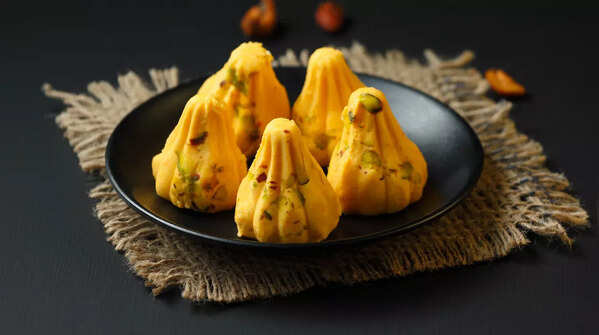 Modak, Maharashtra