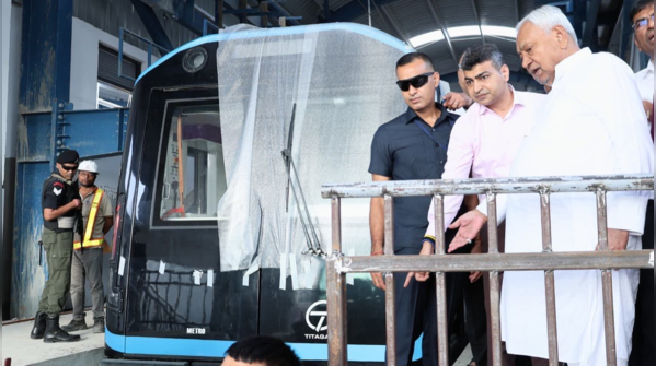 On-site oversight: Progress inspected