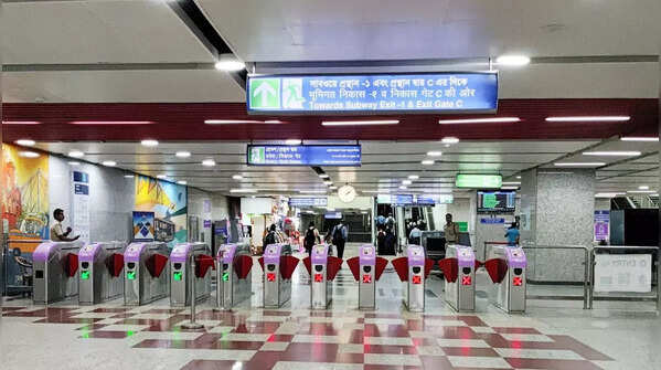 Yellow line: Noapara–Jai Hind airport