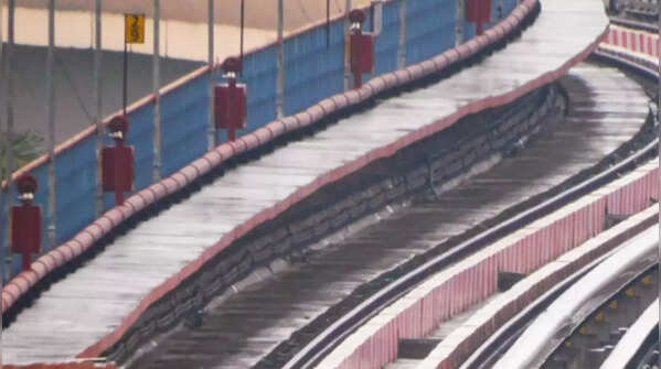 Smarter commute, bigger capacity