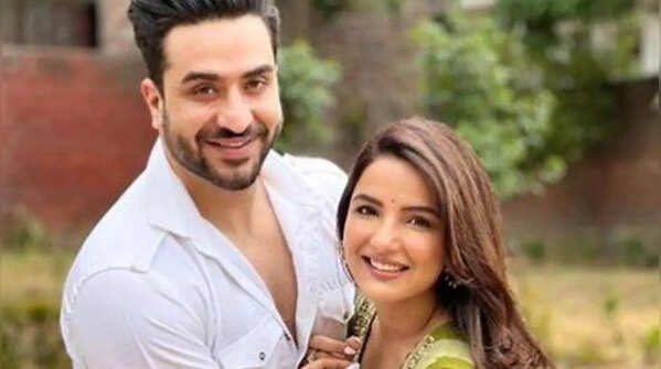 From when they first met and being in denial to now living-in together; Jasmin Bhasin and Aly Goni recall their love story