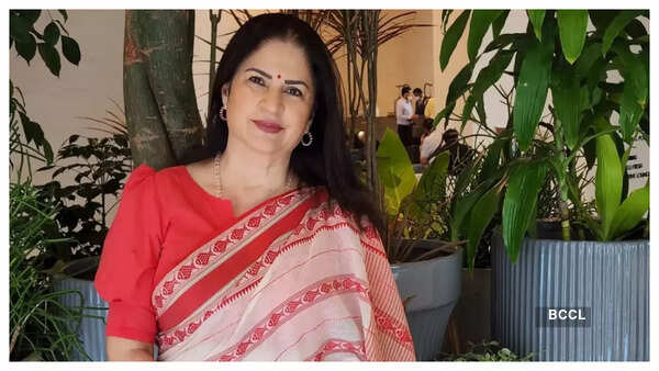 Kunickaa Sadanand Images