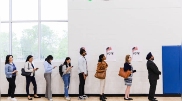 Professional Queue stander