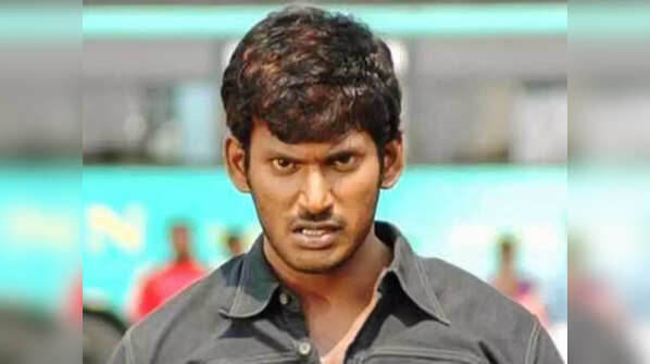 Vishal in 'Thimiru' (2006)