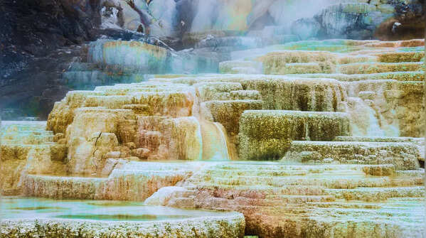 Mammoth Hot Springs