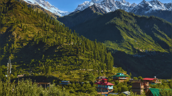 8 scenic mountain towns in India offering scenery as magical as Switzerland
