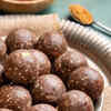 Jaggery laddoos or energy bites
