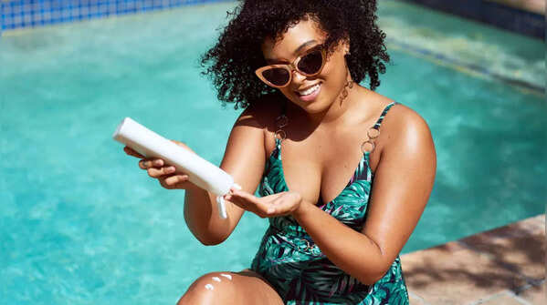 Reduces dark spots and uneven tone
