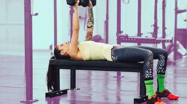 Dumbbell Bench Press (or Chest Press)