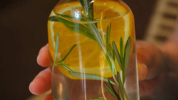 Helps wake up digestion