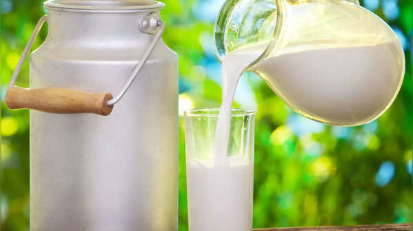 Nutritional value of drinking raw milk?