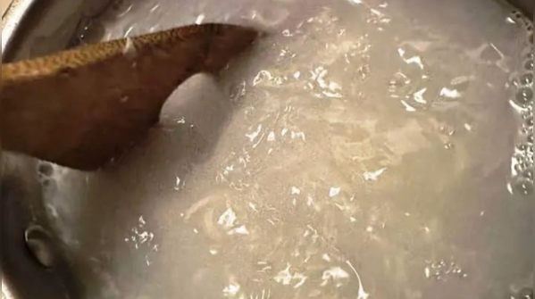 Gentle dish soap for on the go