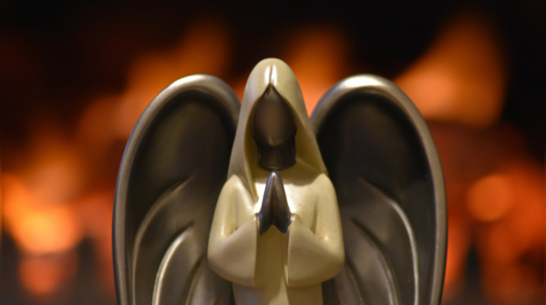 Meaning and history of the Angelus prayer