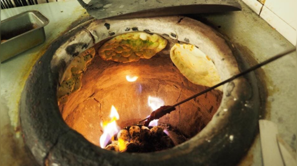 Tandoor: fire and smoke in a clay belly