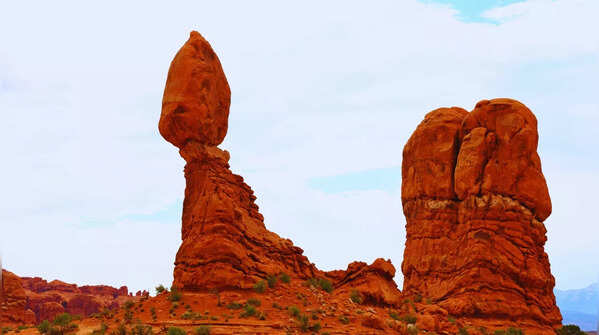 Balanced Rock, Arches National Park, USA