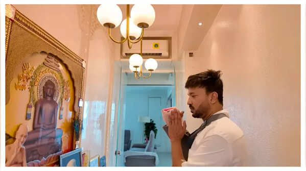 Ankita and Vicky take God's blessings