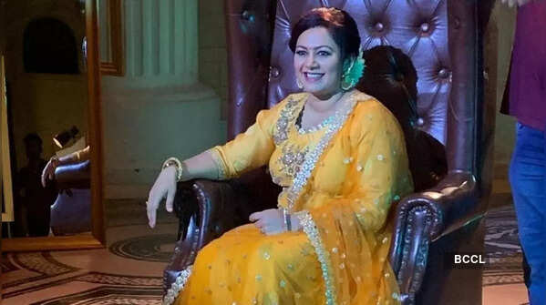 Archana Chandhoke (Season 4)