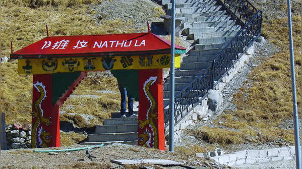 Visit these 5 Indian destinations that touch other countries to see life beyond borders