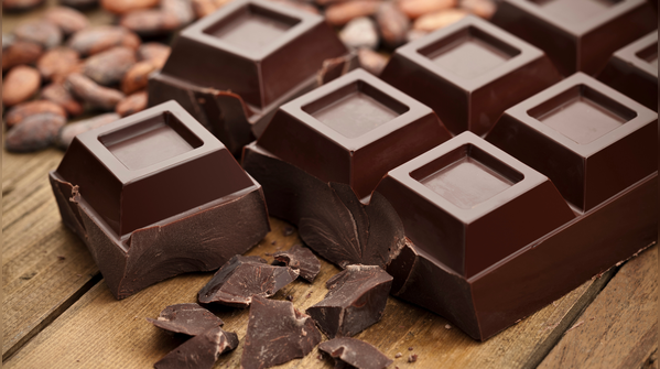 Dark chocolate (cacao)