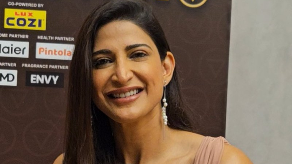 Aahana Kumra Images