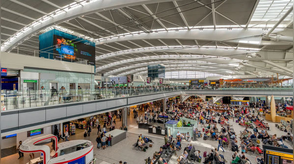 England: London's Heathrow Airport (LHR)