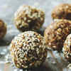 Article image for: Oats and Chia Seeds <i class="tbold">laddu</i>
