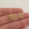 Soft, leafy outline designs