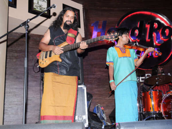 Raghu Dixit