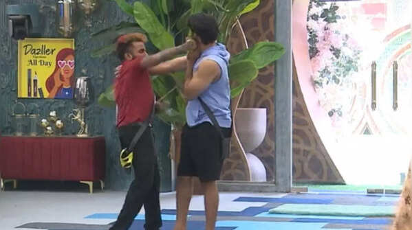 Asi Rocky vs Sijo