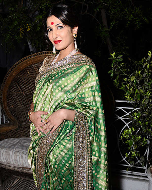 Abrar Alvi Photos