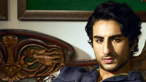 Ibrahim Ali Khan Photos