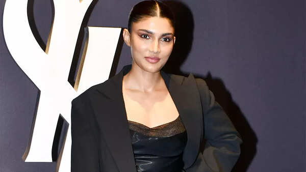 Alizeh Agnihotri Images
