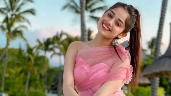 Jannat Zubair Images