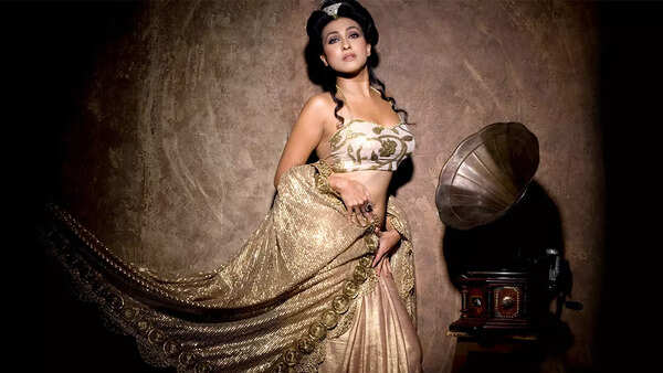 Rituparna Sengupta Photos