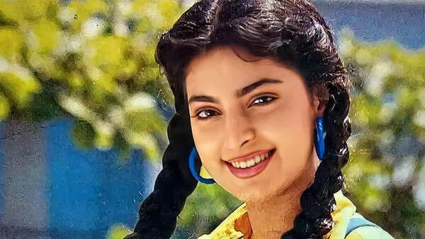 Juhi Chawla Pictures