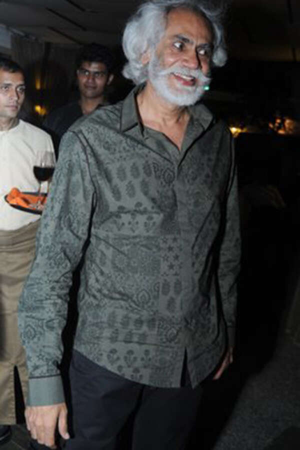 Madhu Jain Pictures