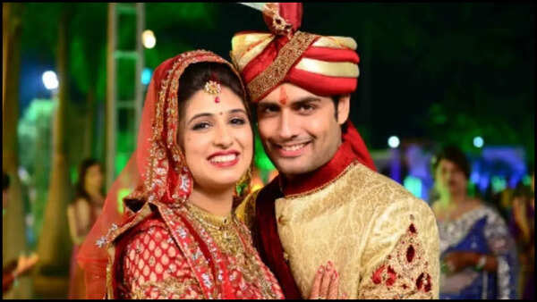 Vivian Dsena Photos