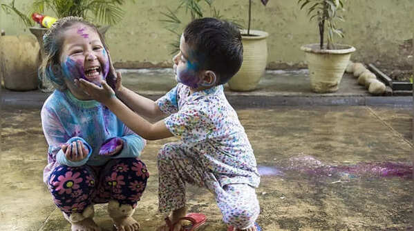 5 reasons why toddlers repeat the same word again and again