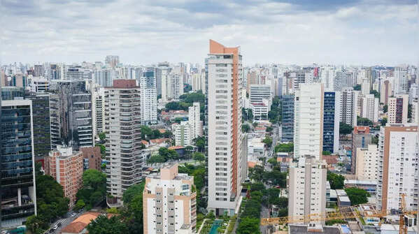 From Witanhurst to Villa Leopolda: 8 biggest residential homes across the globe