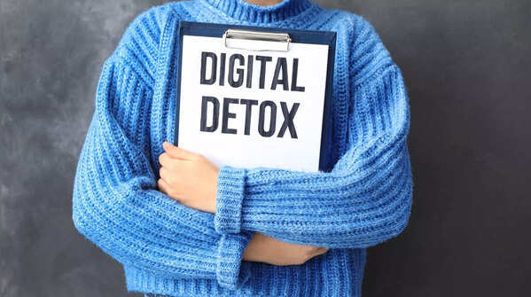 Do a personal digital detox