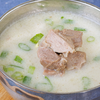 Gomtang broth