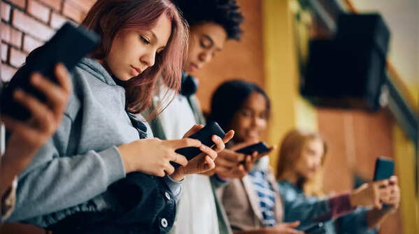 Teens and the perils of using 'too much' social media
