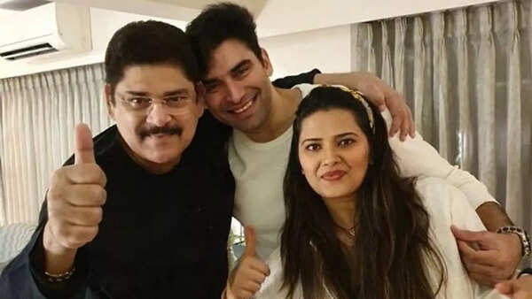 Pankaj Dheer Photos