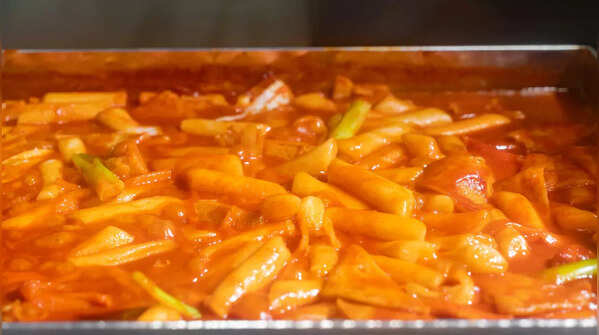 Tteokbokki Pasta – South Korea