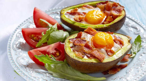Egg-Avocado Boats