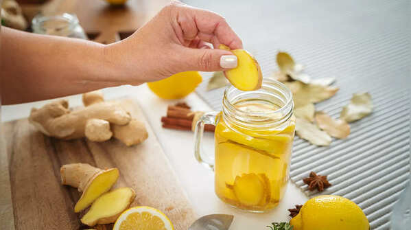Lemon Ginger Detox Water