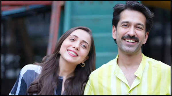 Nakuul Mehta and Jankee Mehta