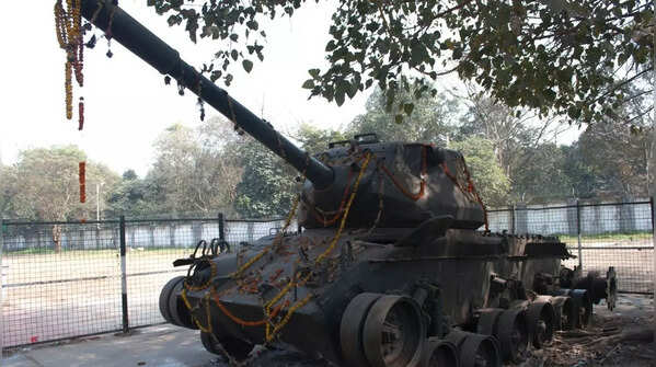 Armoured vehicle