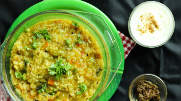Light khichdi or plain rice for recovery